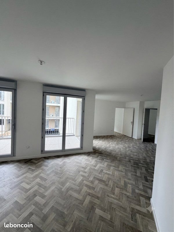 Appartement à louer, 69m², Mantes-la-Ville