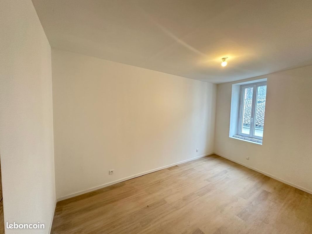 Appartement à louer, 70m², Castres