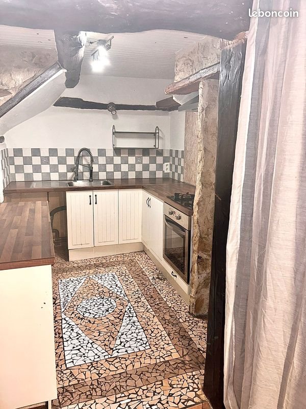 Appartement à louer, 50m², Brue-Auriac