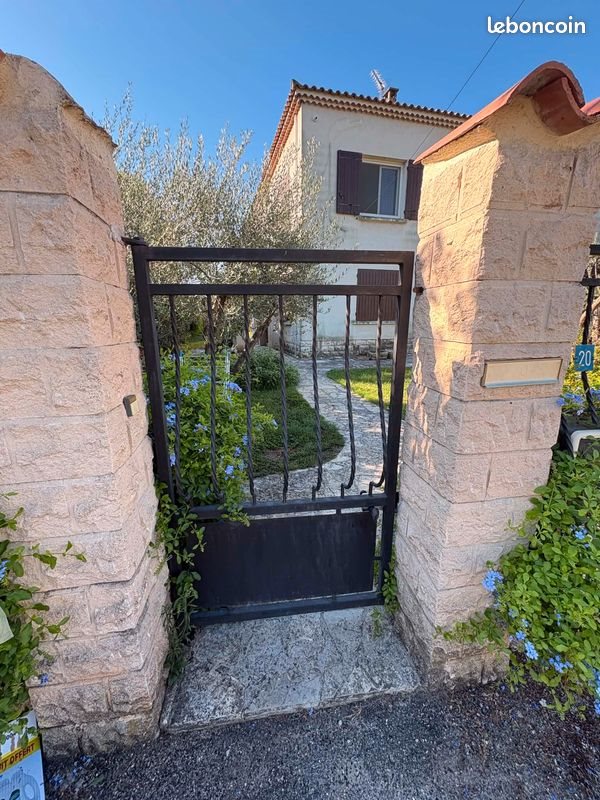 Appartement à louer, 32m², Arles