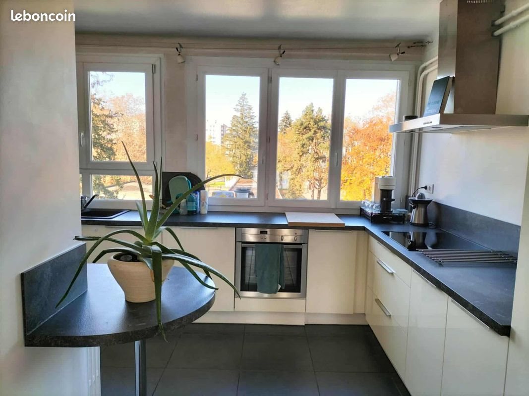 Appartement à louer, 68m², Annecy