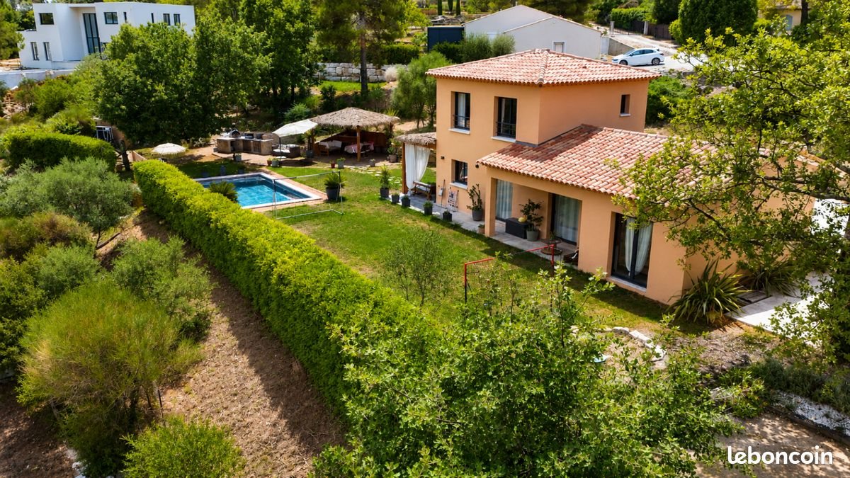 Maison à vendre, 120m², Montauroux
