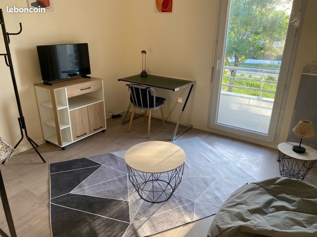 Appartement à louer, 21m², Niort