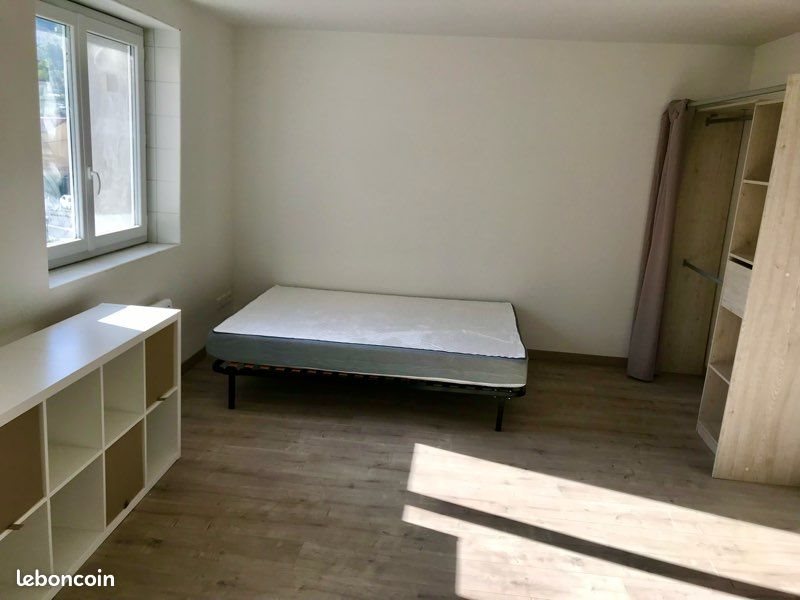 Appartement à louer, 24m², Saint-Etienne