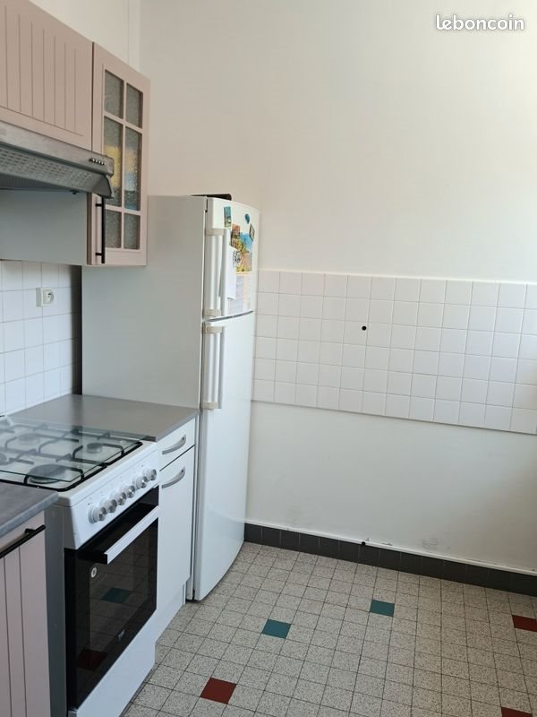Appartement à louer, 90m², Vic-le-Comte