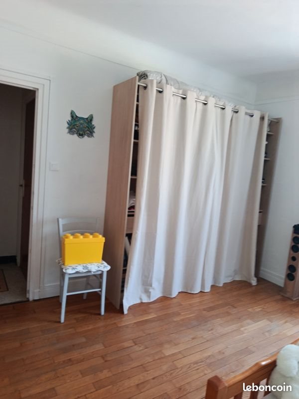 Appartement à louer, 90m², Vic-le-Comte