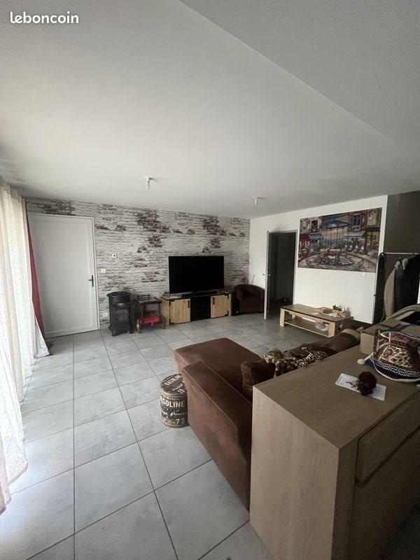 Appartement à louer, 106m², Les Avenières