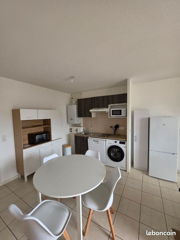 Appartement à louer, 42m², Cenon