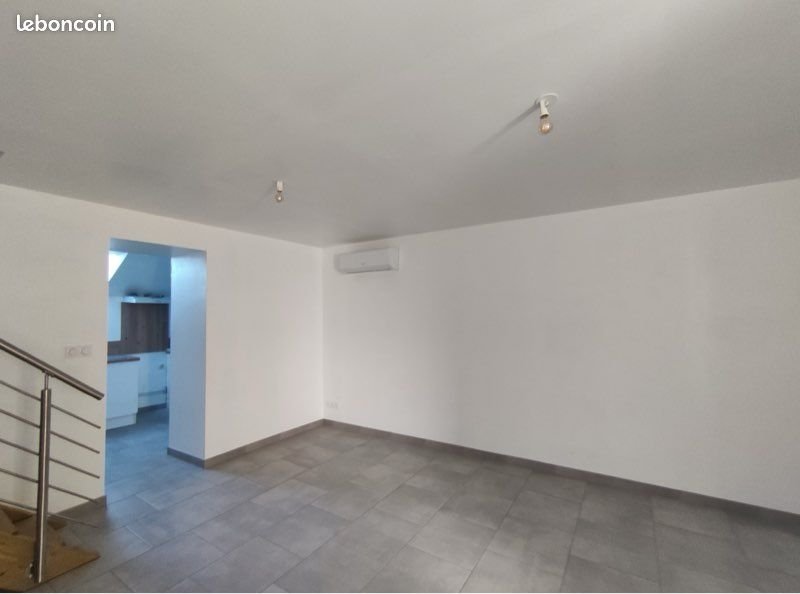 Maison à louer, 64m², Villaines-la-Gonais