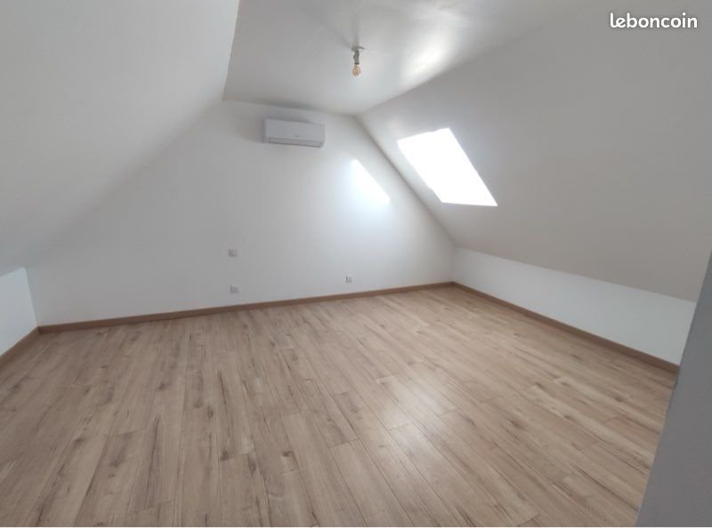 Maison à louer, 64m², Villaines-la-Gonais