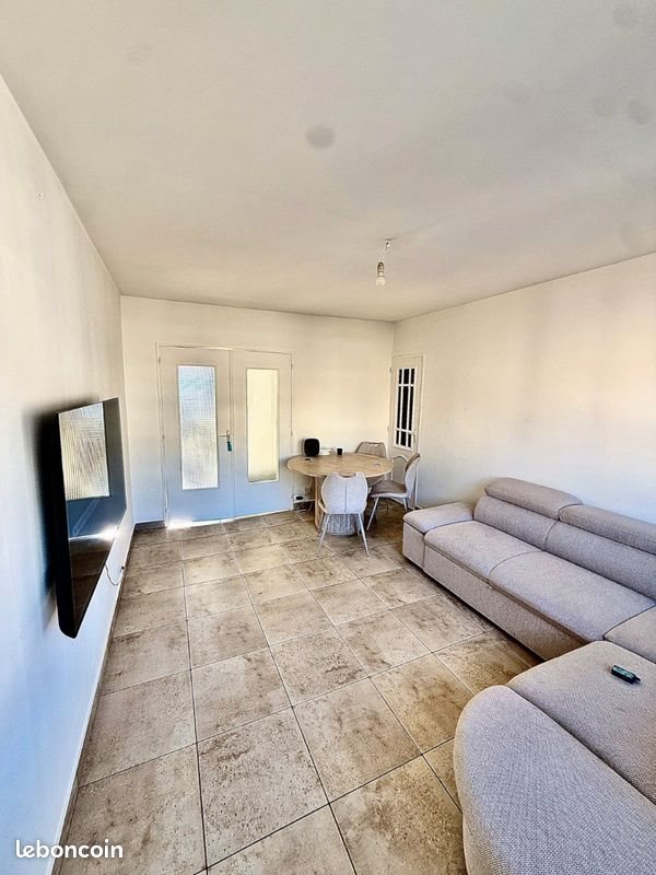 Appartement à louer, 57m², Saint-Étienne