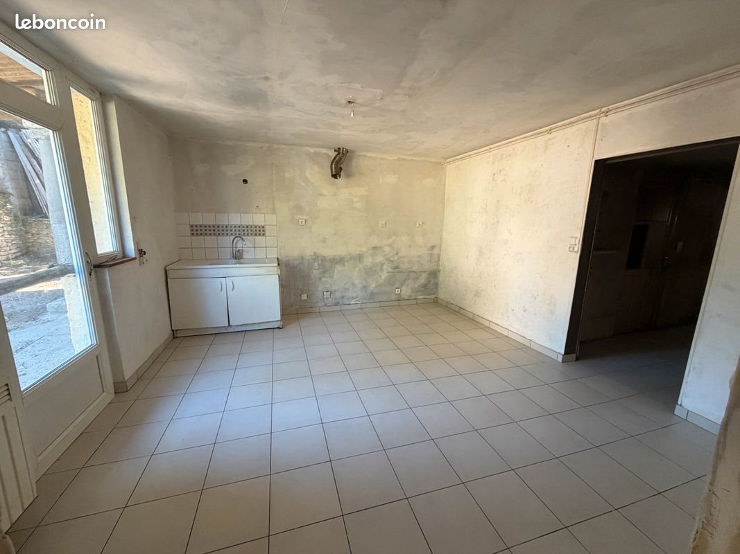 Maison à vendre, 110m², Louzac-Saint-André