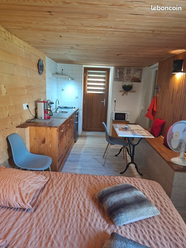 Appartement à louer, 25m², Aubenas