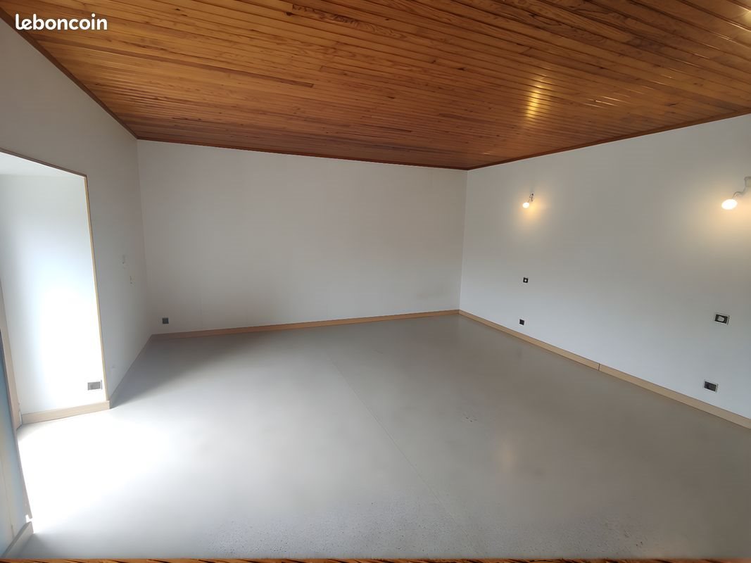 Maison à louer, 111m², Derval