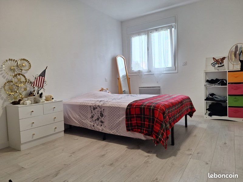 Appartement à louer, 98m², Camors