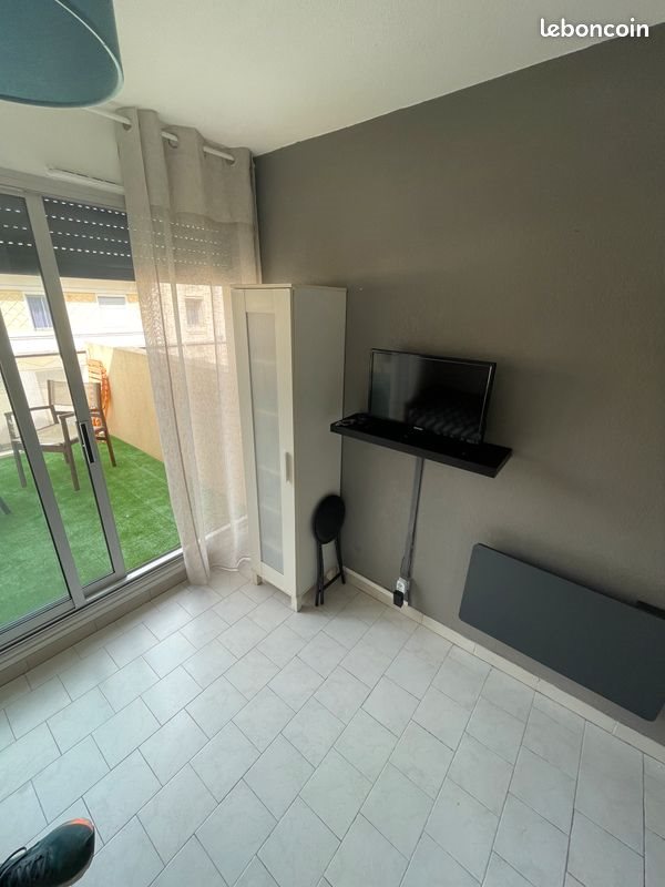Appartement à louer, 16m², Nîmes