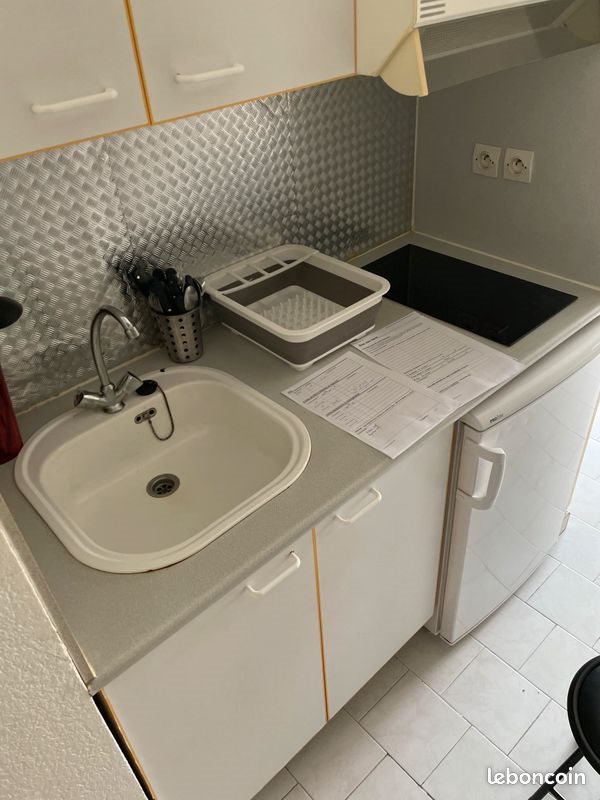 Appartement à louer, 16m², Nîmes