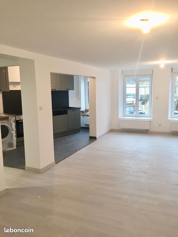 Appartement à louer, 70m², Charleville-Mézières