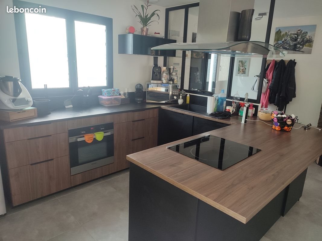Maison à louer, 89m², Signes