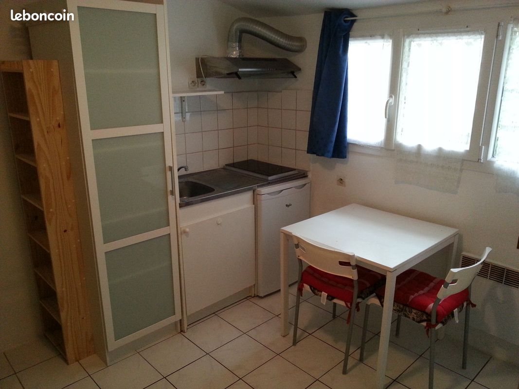 Appartement à louer, 13m², Maisons-Alfort