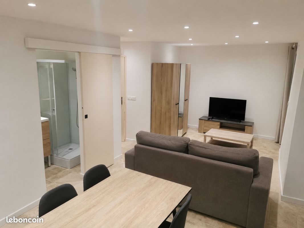 Appartement à louer, 28m², Manosque