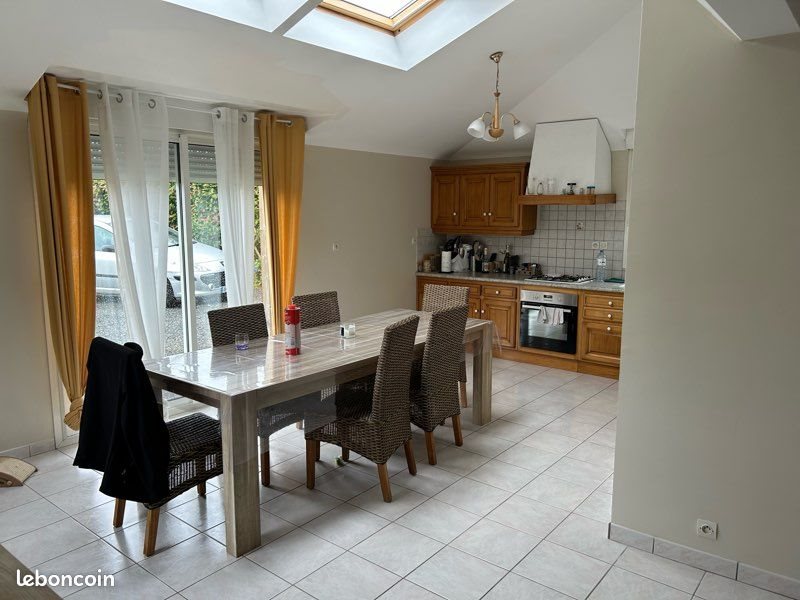 Maison à vendre, 101m², Plougonver