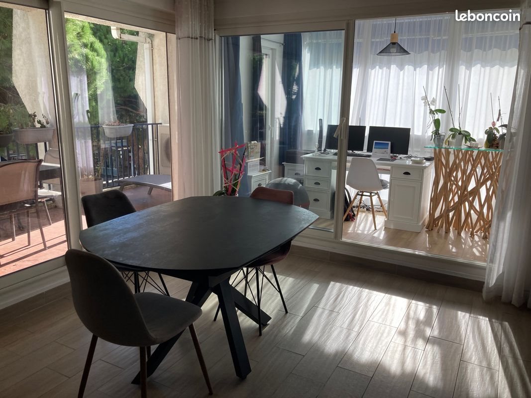 Appartement à louer, 90m², La Grande-Motte