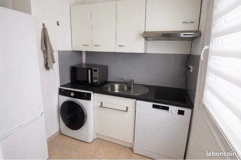 Appartement à louer, 30m², Saint-Privat-des-Vieux