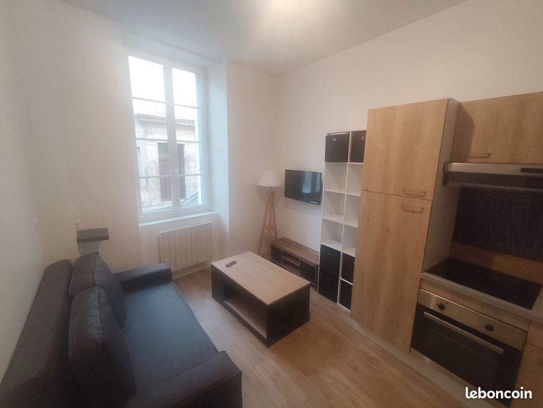 Appartement à louer, 18m², La Rochefoucauld