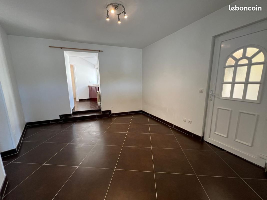 Appartement à louer, 35m², Falaise