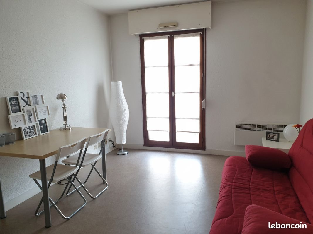 Appartement à louer, 25m², Saint-Étienne