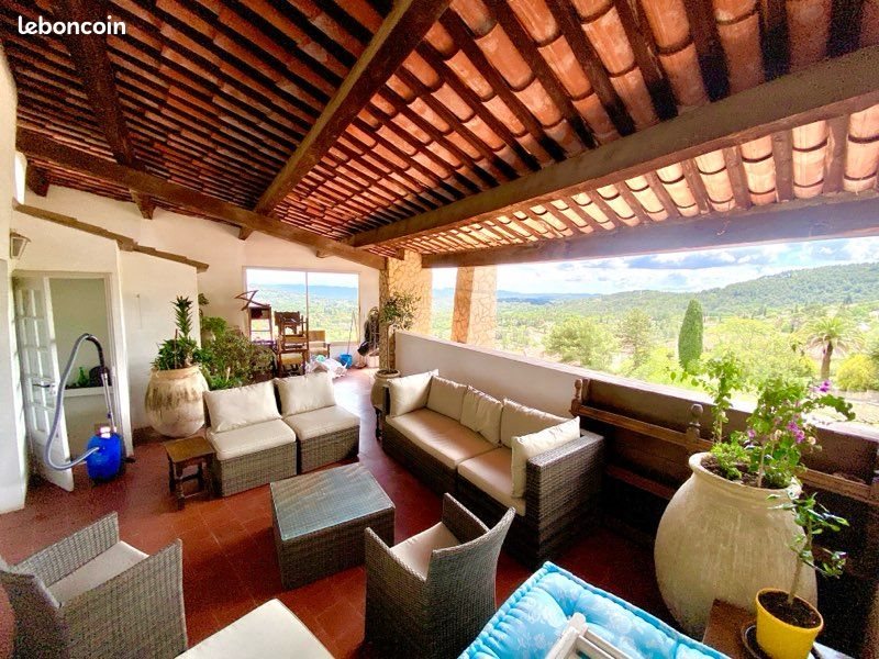 Maison à vendre, 136m², Seillans
