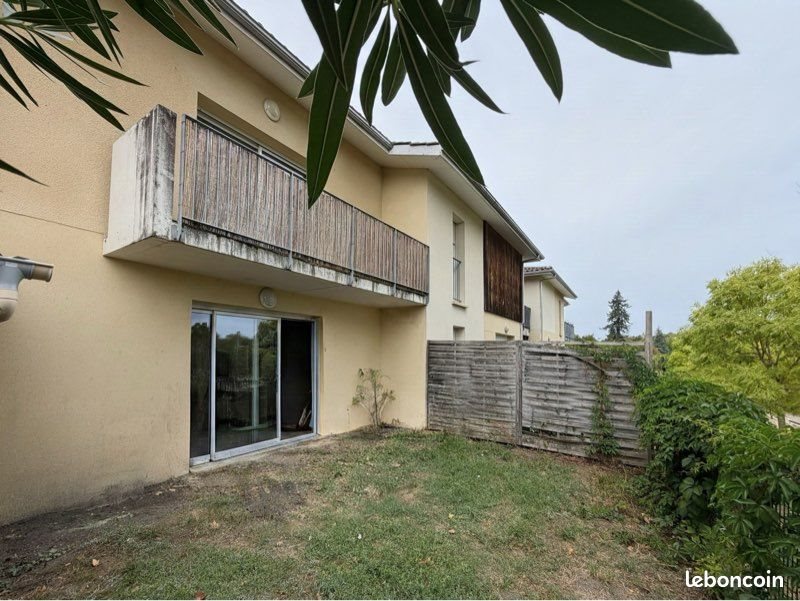 Appartement à louer, 60m², Targon