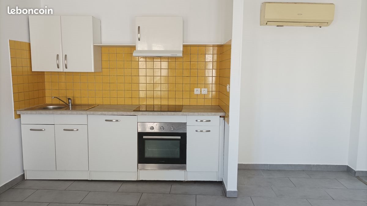 Appartement à louer, 49m², Pont-Saint-Esprit