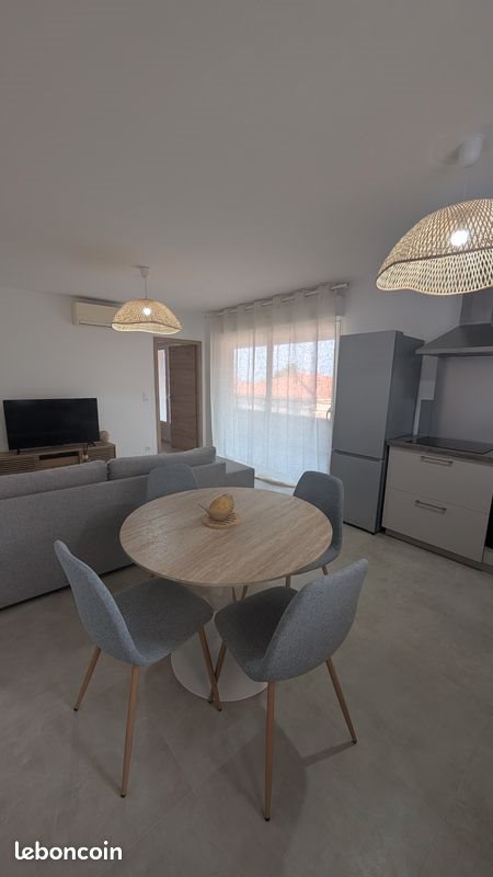 Appartement à louer, 45m², Borgo