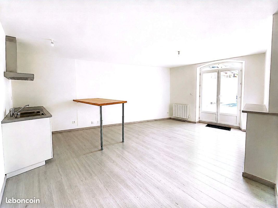 Appartement à louer, 43m², Gignac