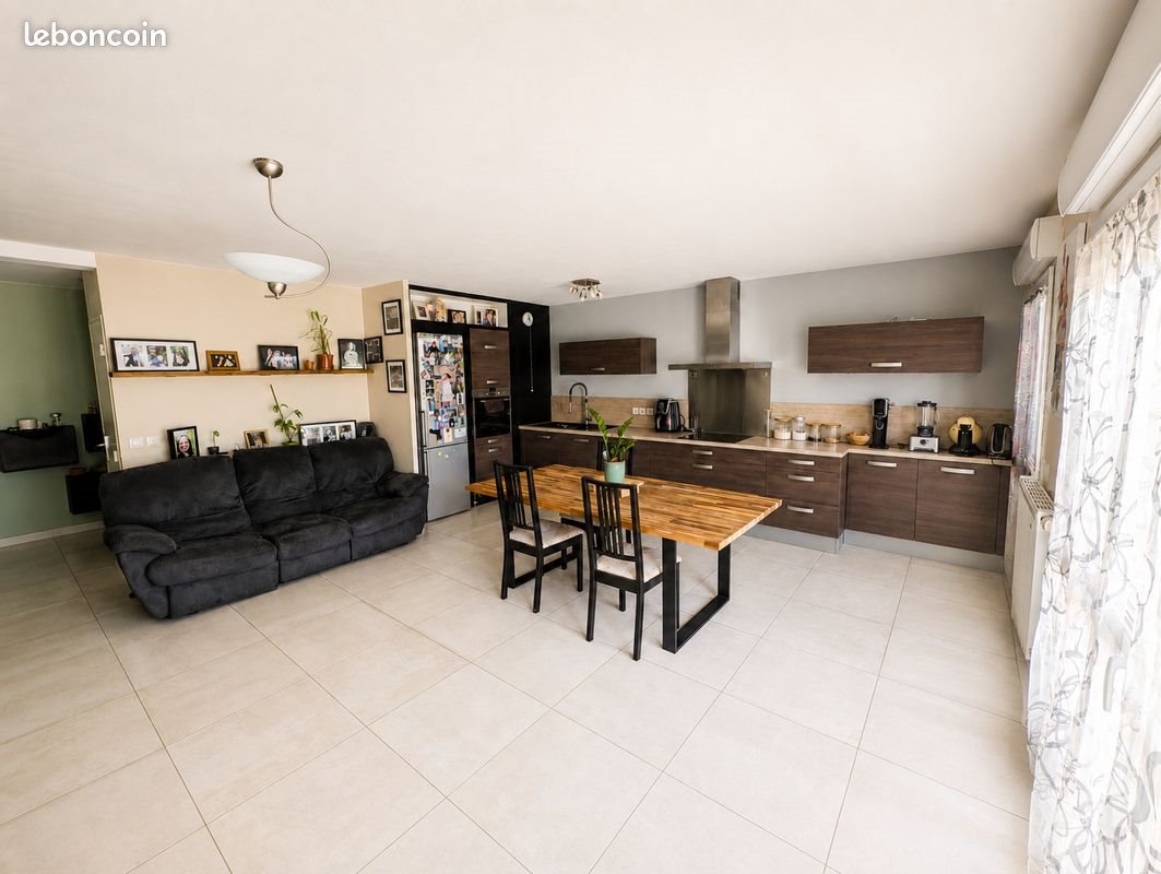 Appartement à vendre, 80m², Saint-Martin-d'Hères