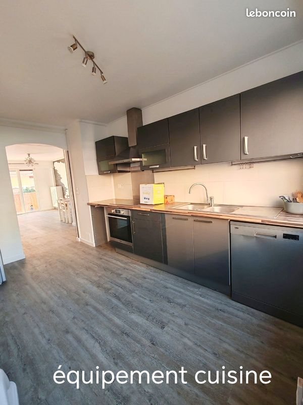 Appartement à louer, 70m², Annemasse