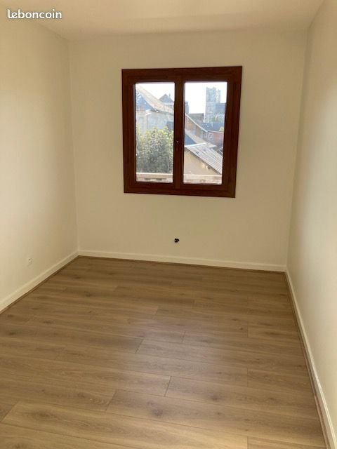 Appartement à louer, 68m², Saint-Laurent-du-Pont