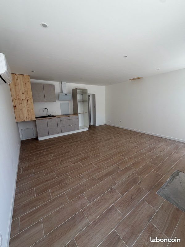 Maison à louer, 40m², Nancras