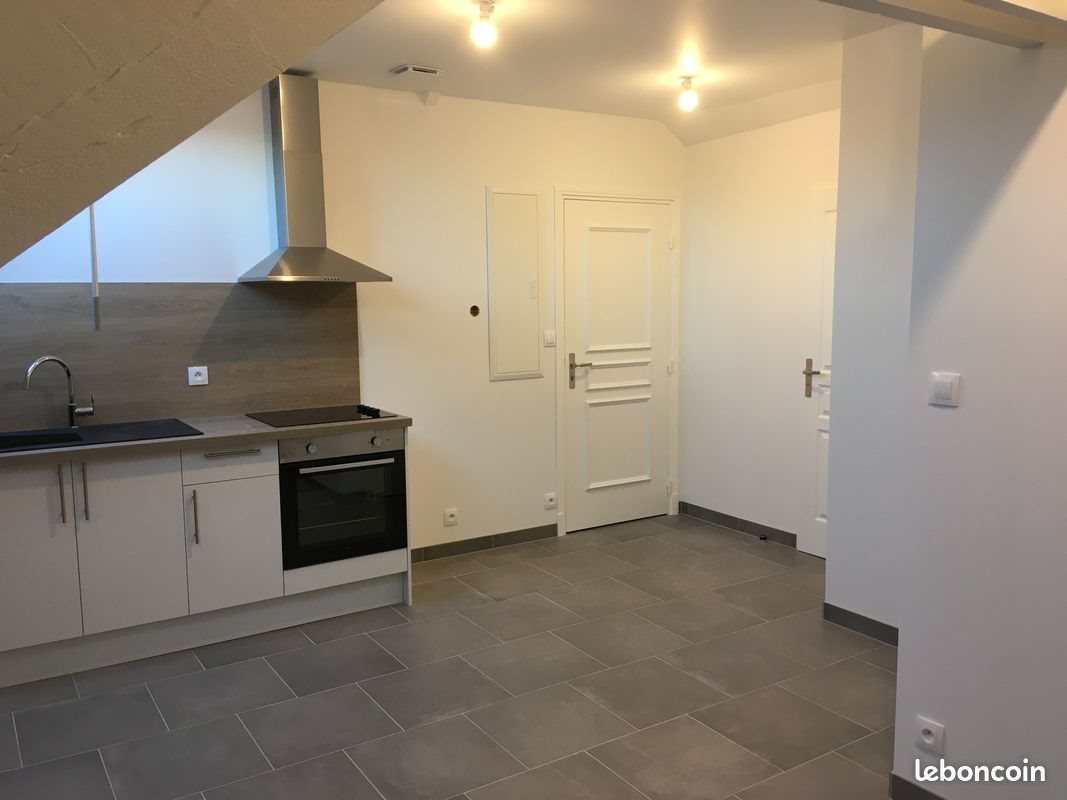 Appartement à louer, 41m², Brezolles