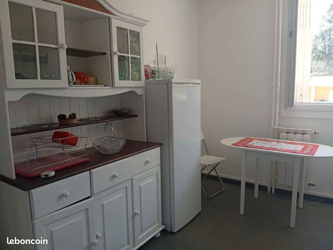 Appartement à louer, 64m², Bron