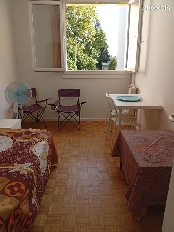 Appartement à louer, 64m², Bron