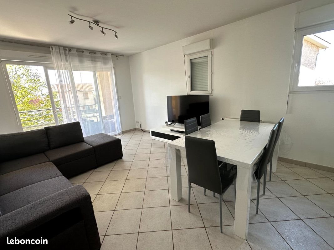 Appartement à louer, 65m², Échalas