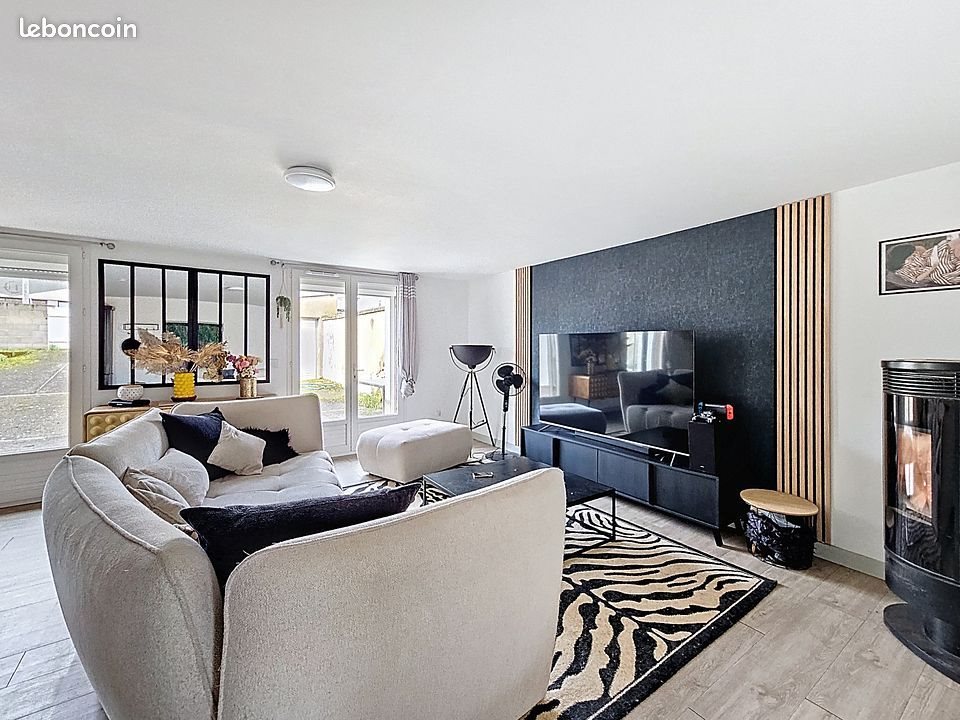 Maison à vendre, 137m², Chasseneuil-du-Poitou