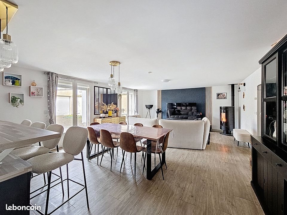 Maison à vendre, 137m², Chasseneuil-du-Poitou
