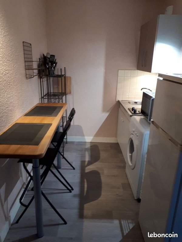 Appartement à louer, 29m², Saint-Étienne