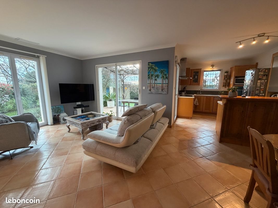Maison à vendre, 120m², Saint-Chaptes
