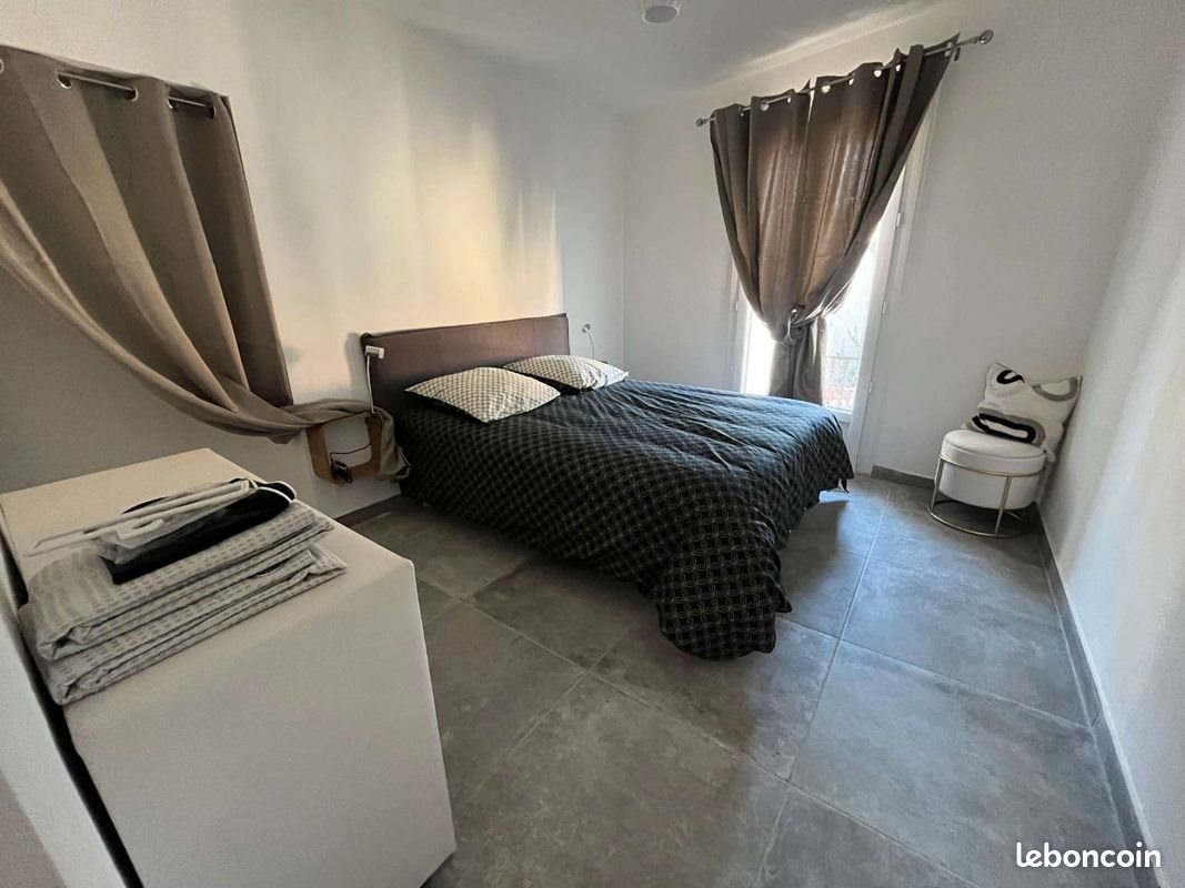 Appartement à louer, 44m², Nîmes