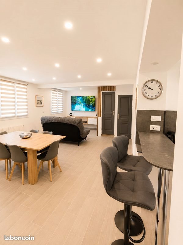 Appartement à vendre, 100m², Saint-Cyr-sur-Mer